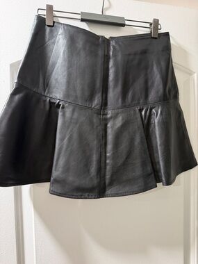 Karina Grimaldi Women's Black Leather Flared Mini Skirt